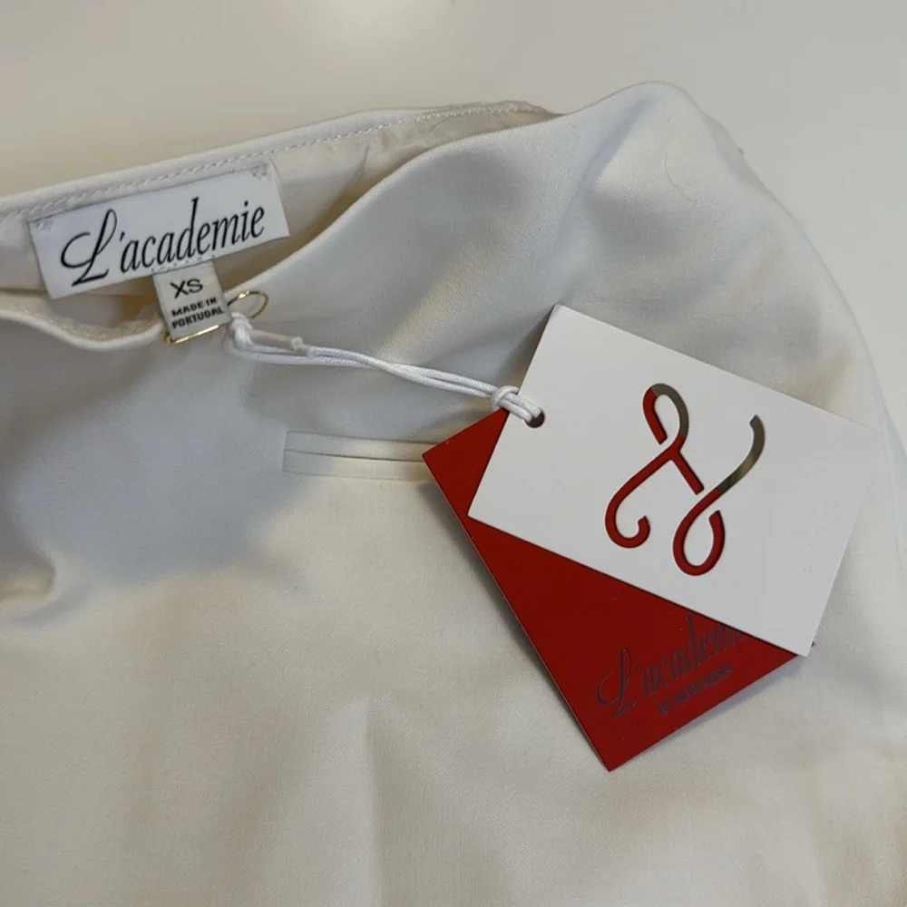 L’ACADEMIE RIN MINI SKIRT BY MARIANNA - Picture 9 of 11